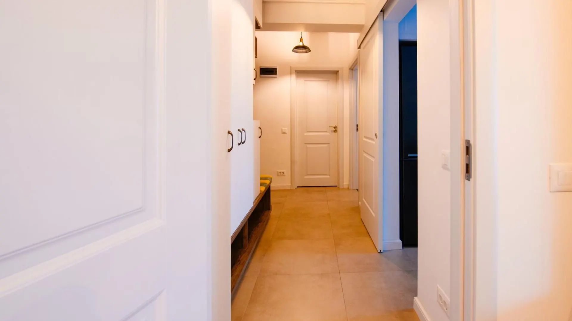 Smart Concept Living Plaza Apartment Bucharest