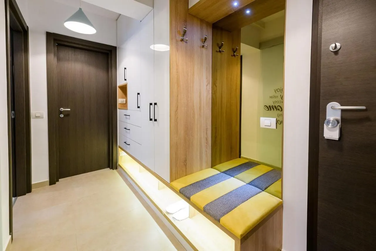 Smart Concept Living Plaza Apartment Bucharest