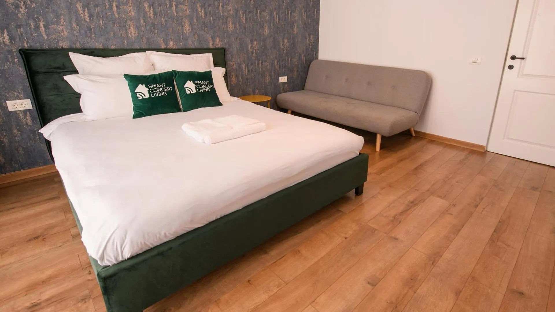 Smart Concept Living Plaza Apartment Bucharest Romania