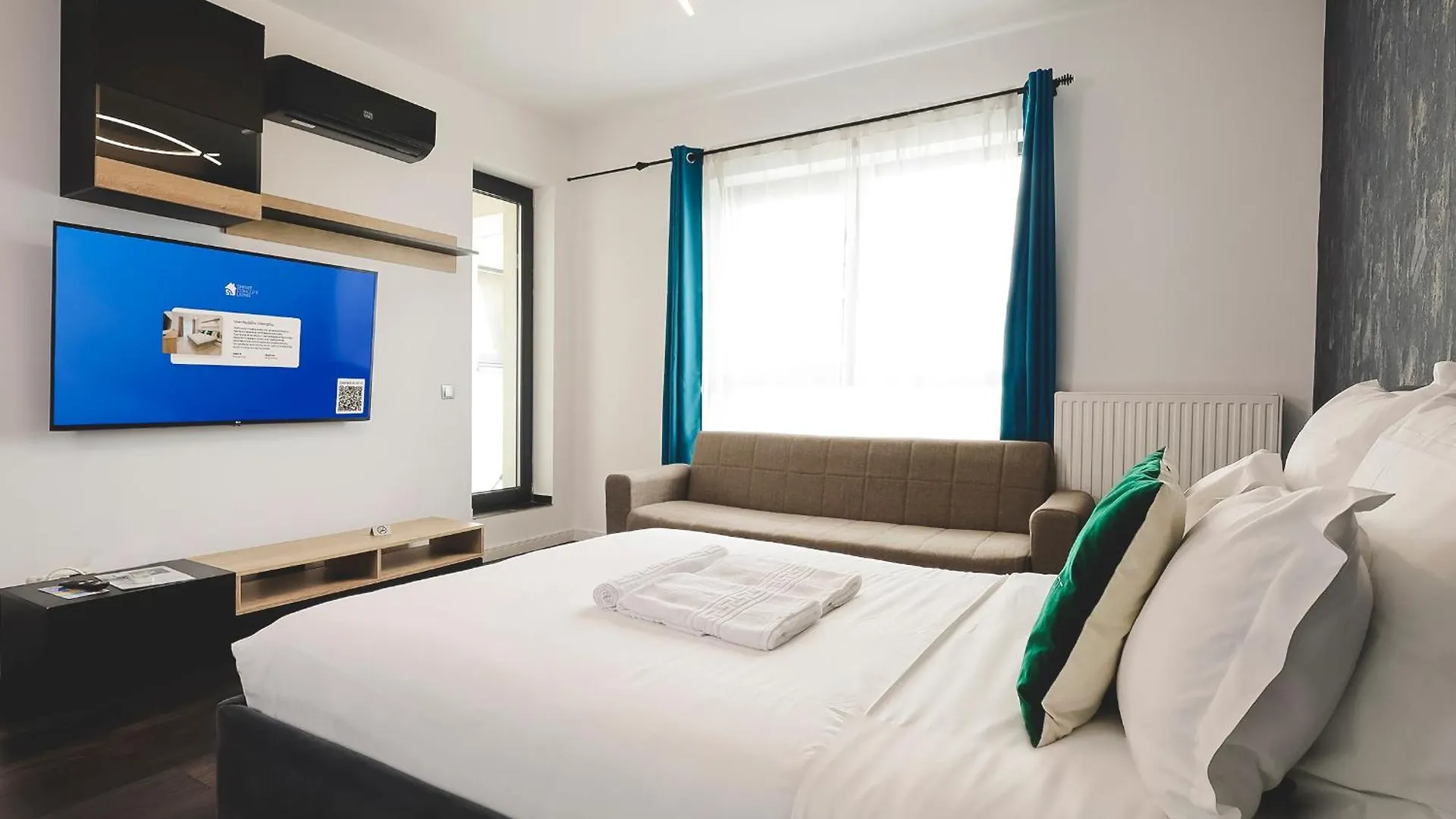 Smart Concept Living Plaza Apartment Bucharest