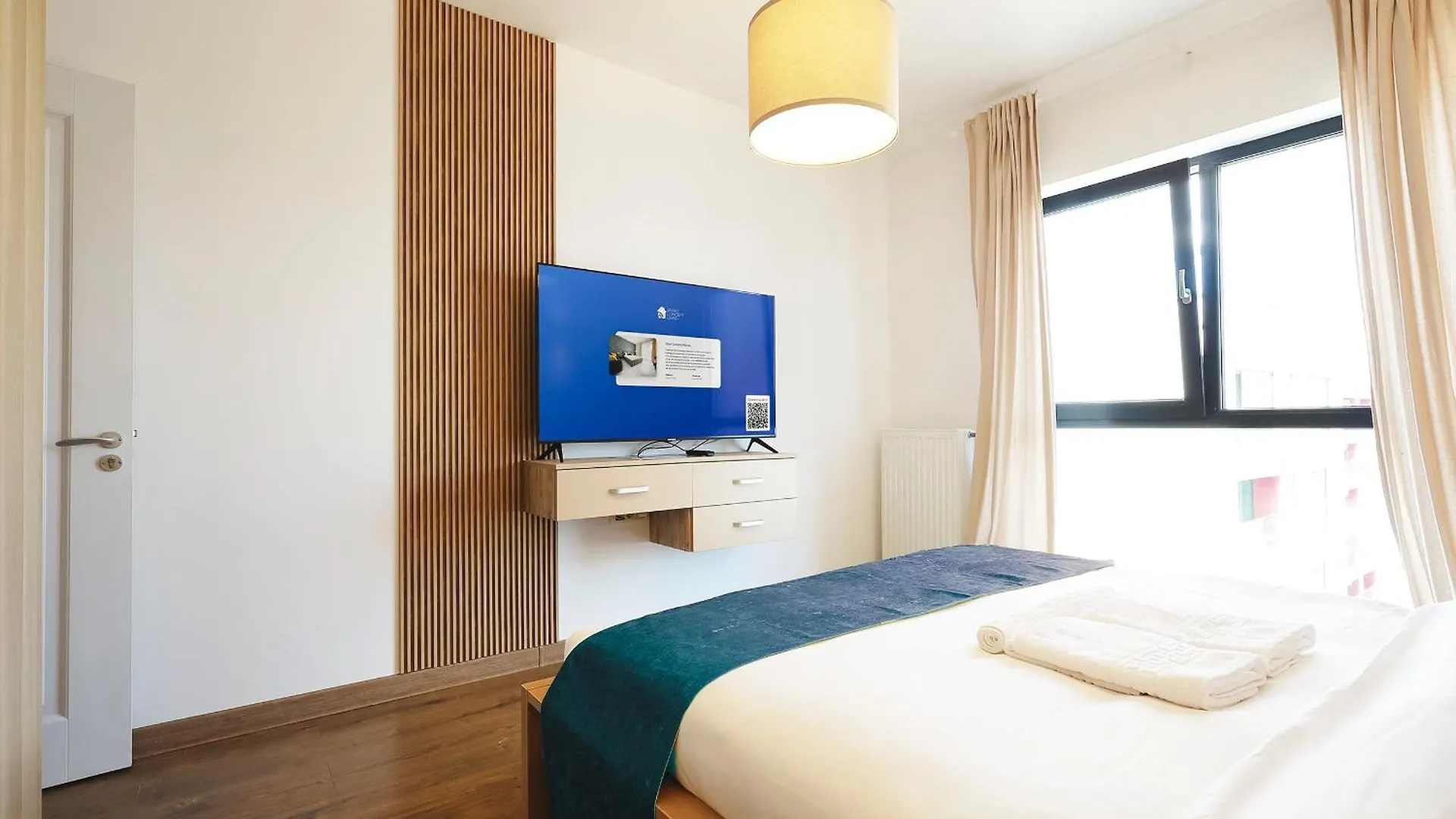 Smart Concept Living Plaza Apartment Bucharest 0*,  Romania
