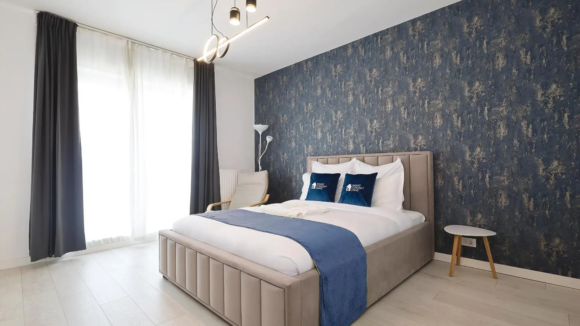Smart Concept Living Plaza Apartment Bucharest