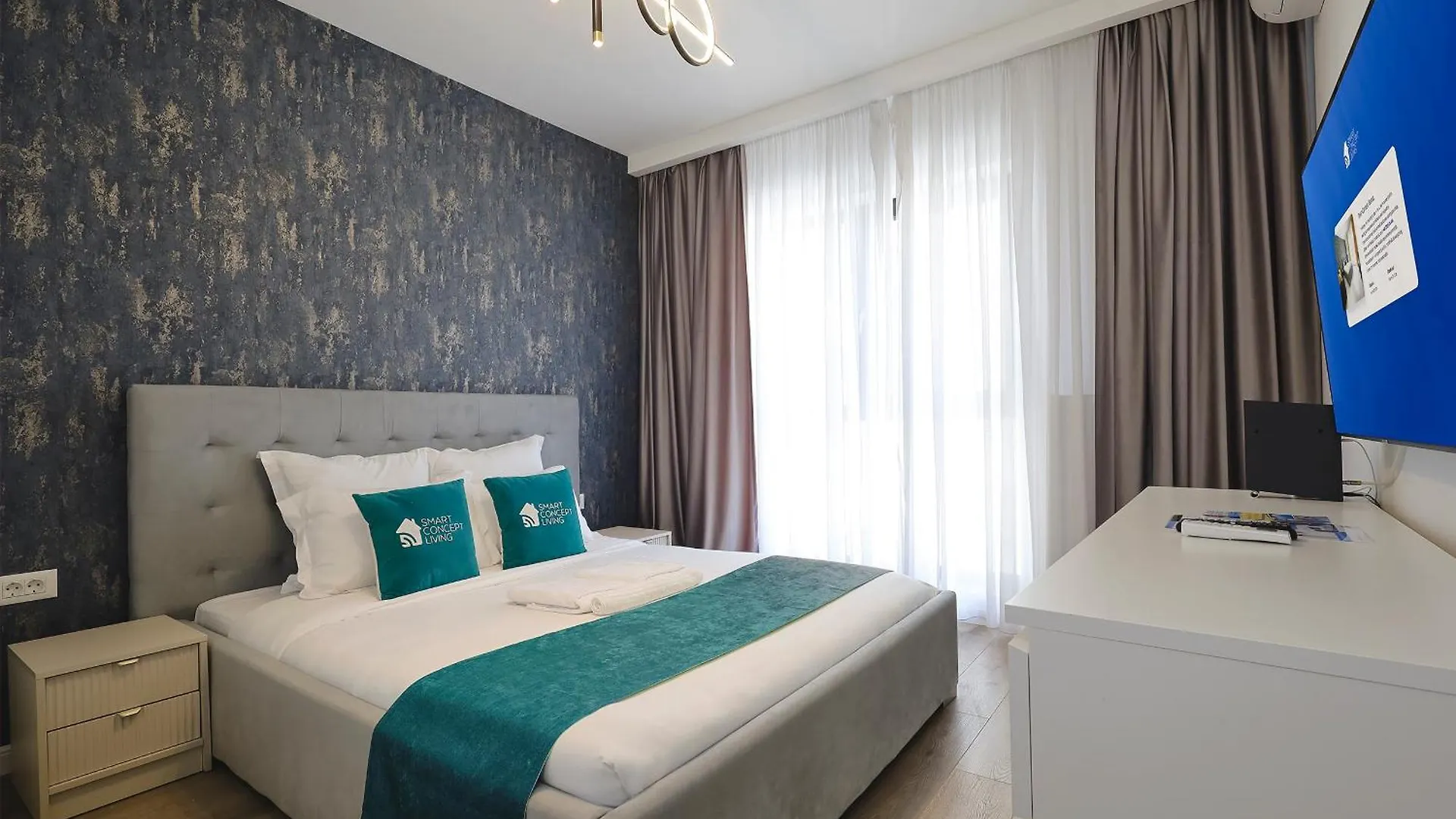 Smart Concept Living Plaza Apartment Bucharest